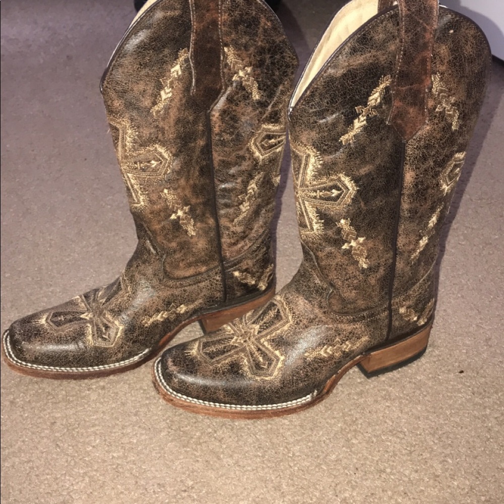 Women’s Cavender boots